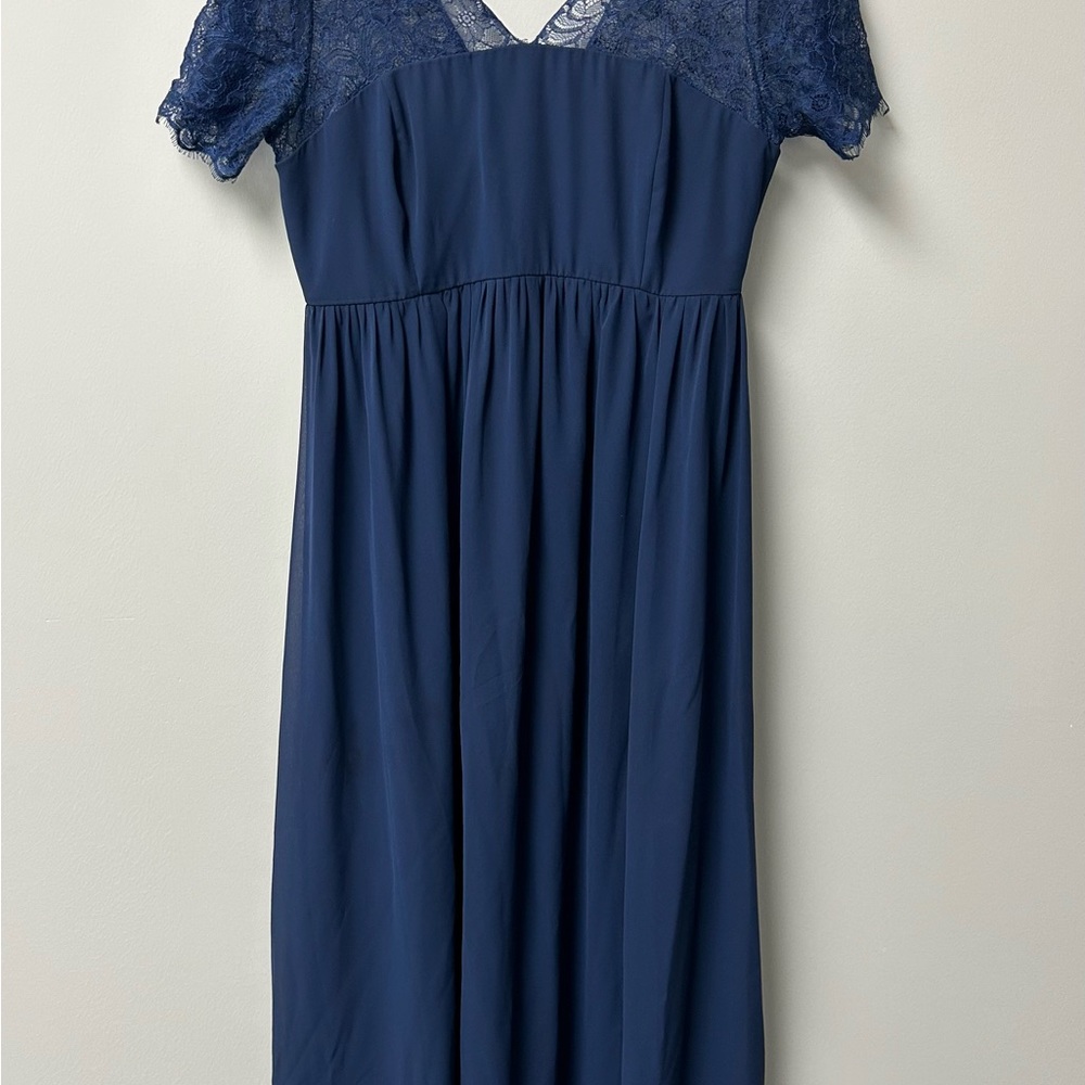 Formal navy blue maternity stress.